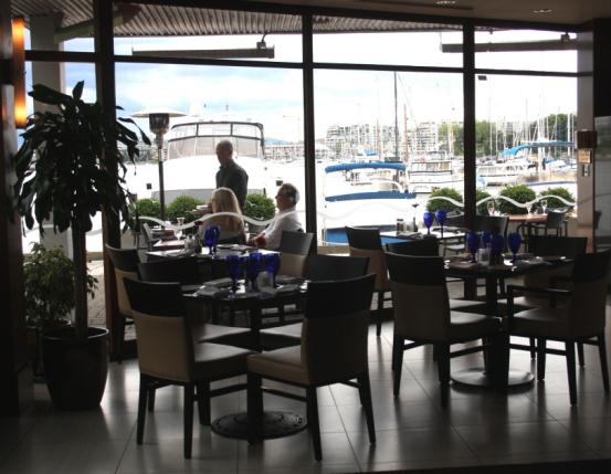 Dockside 3 Smart restaurant and Yachts